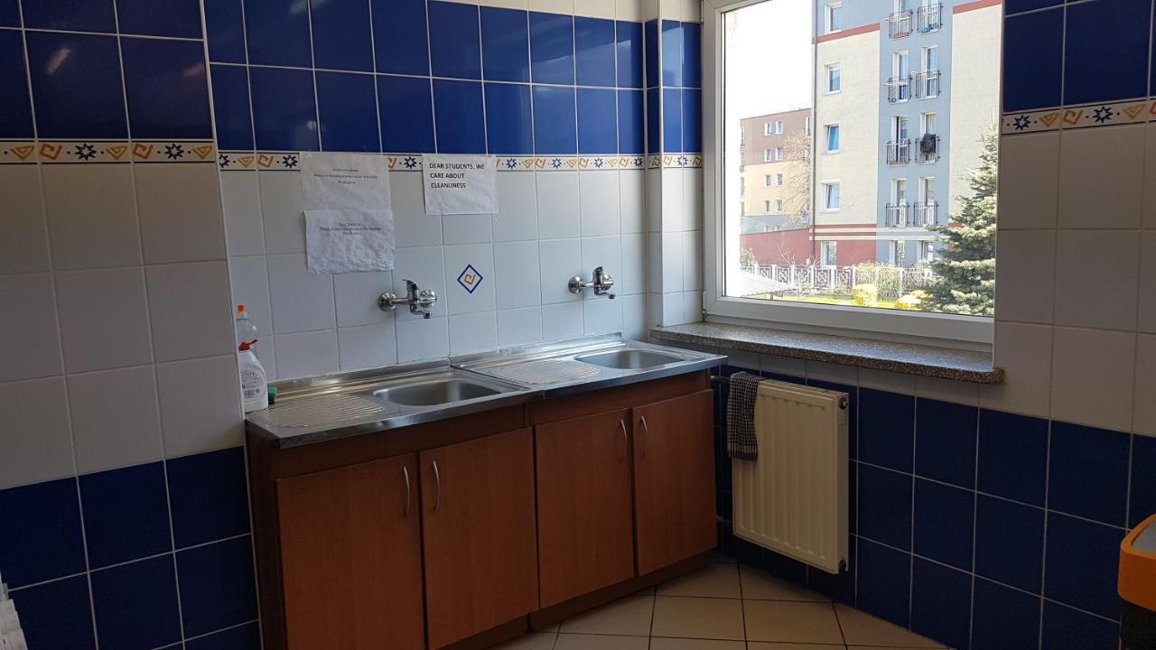 Dom Studencki Nr 11 Gdansk Brzezno Exterior photo